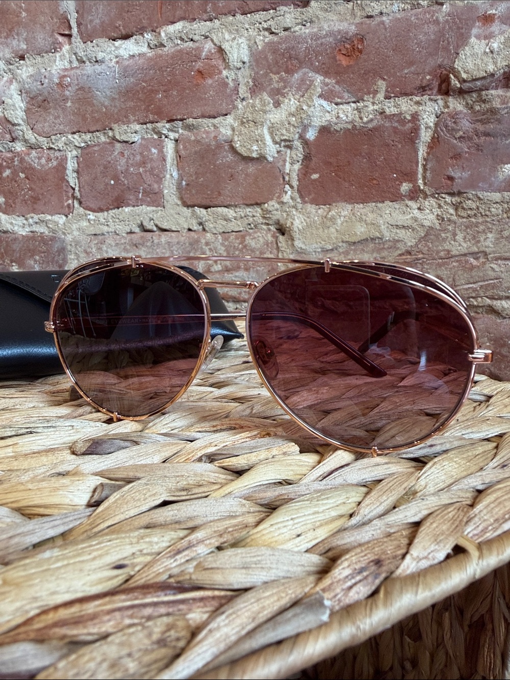 Diff Rose Gold Aviator Sunglasses with purple/brown lenses. Great condition!